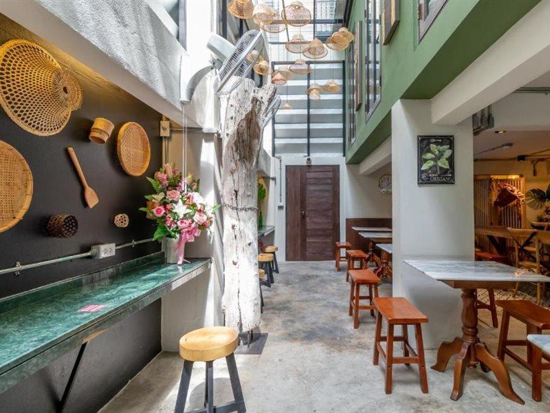Foodotel Bangkok Exterior foto